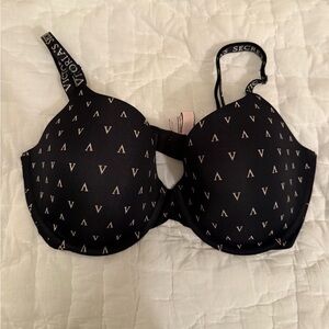 Victorias Secret T-Shirt Lightly Lined Demi Bra